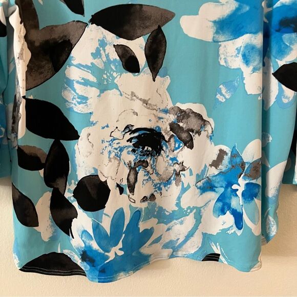Clara Sunwoo Floral Print Tie Cuff Top Vibrant Blue Lightweight Sz Medium NWT - Picture 14 of 16